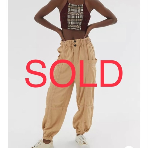 Urban Outfitters Pants - SOLD! UO Pants Isla Slouchy Linen Jogger Cargo Paperbag Pants Tan XS